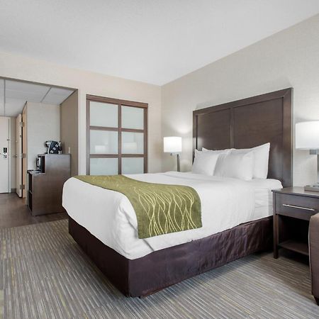 רד דיר Comfort Inn & Suites מראה חיצוני תמונה