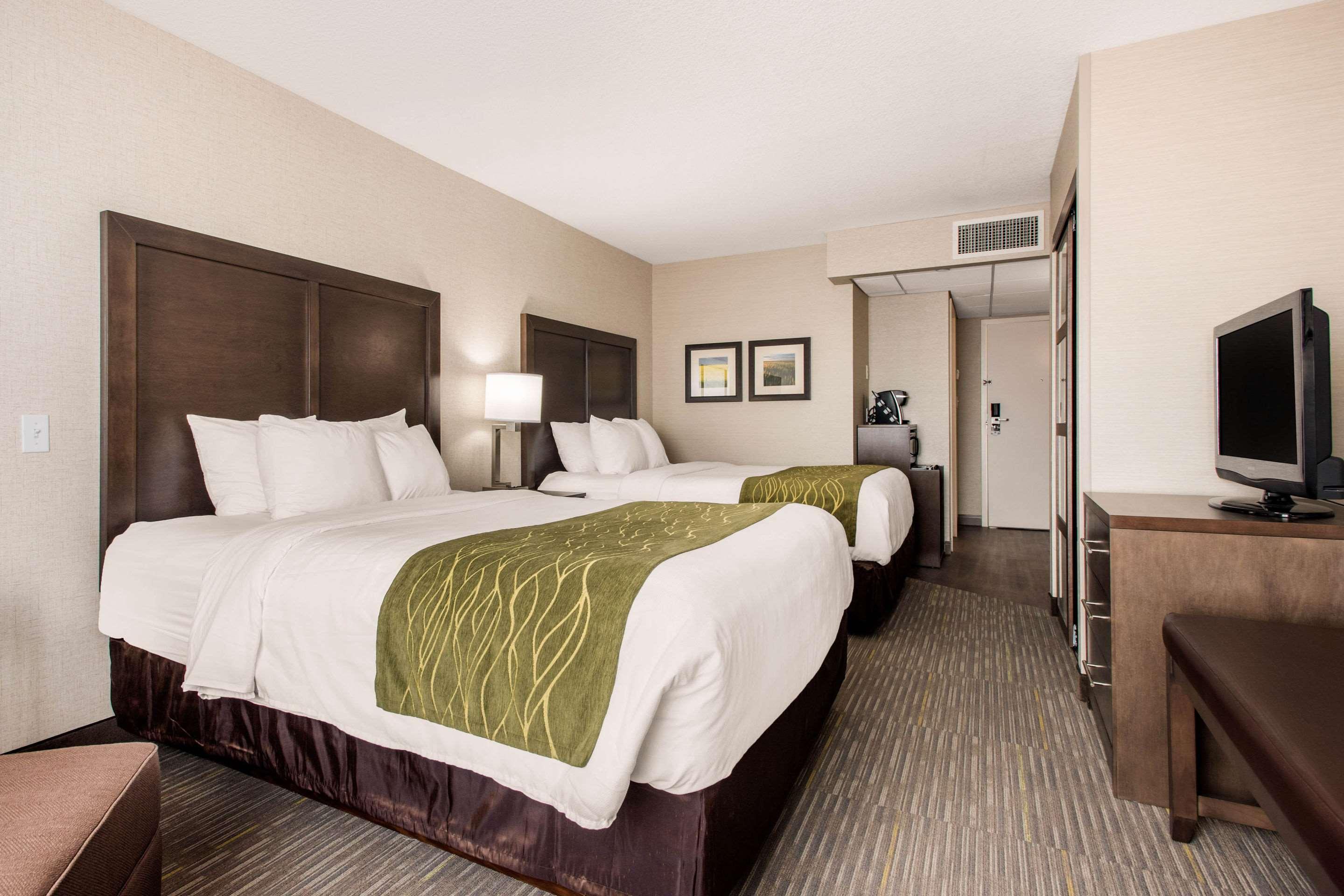 רד דיר Comfort Inn & Suites מראה חיצוני תמונה