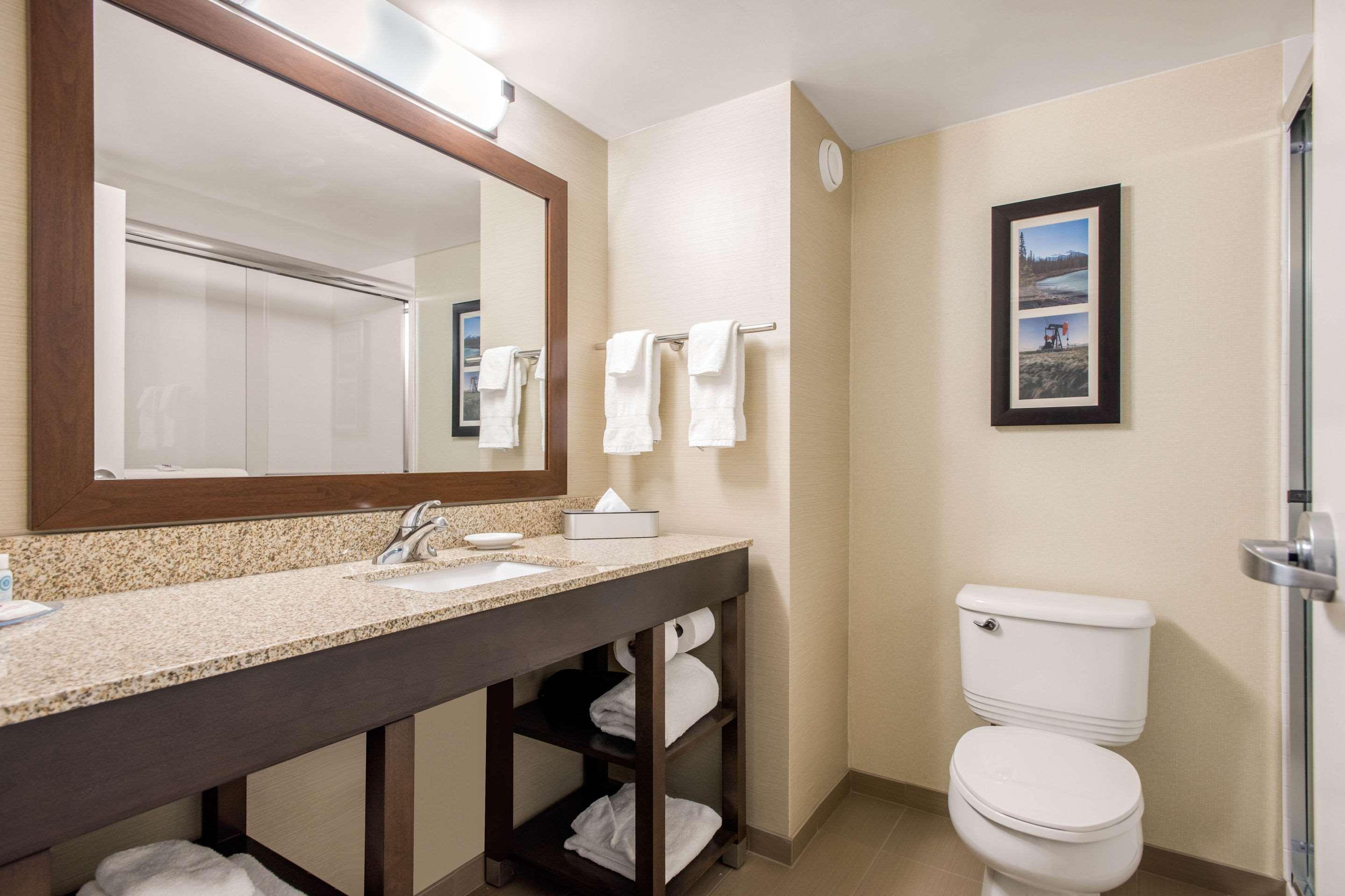 רד דיר Comfort Inn & Suites מראה חיצוני תמונה
