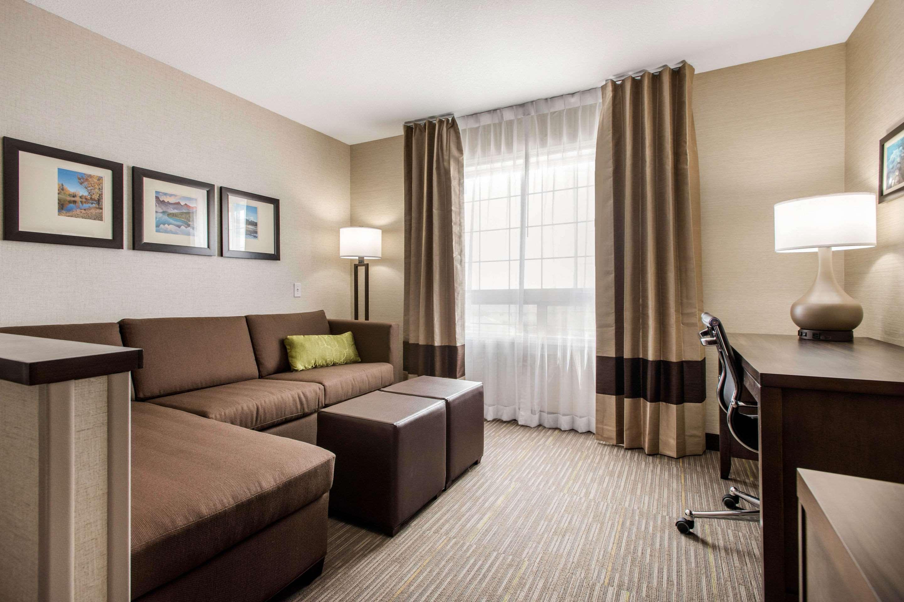 רד דיר Comfort Inn & Suites מראה חיצוני תמונה