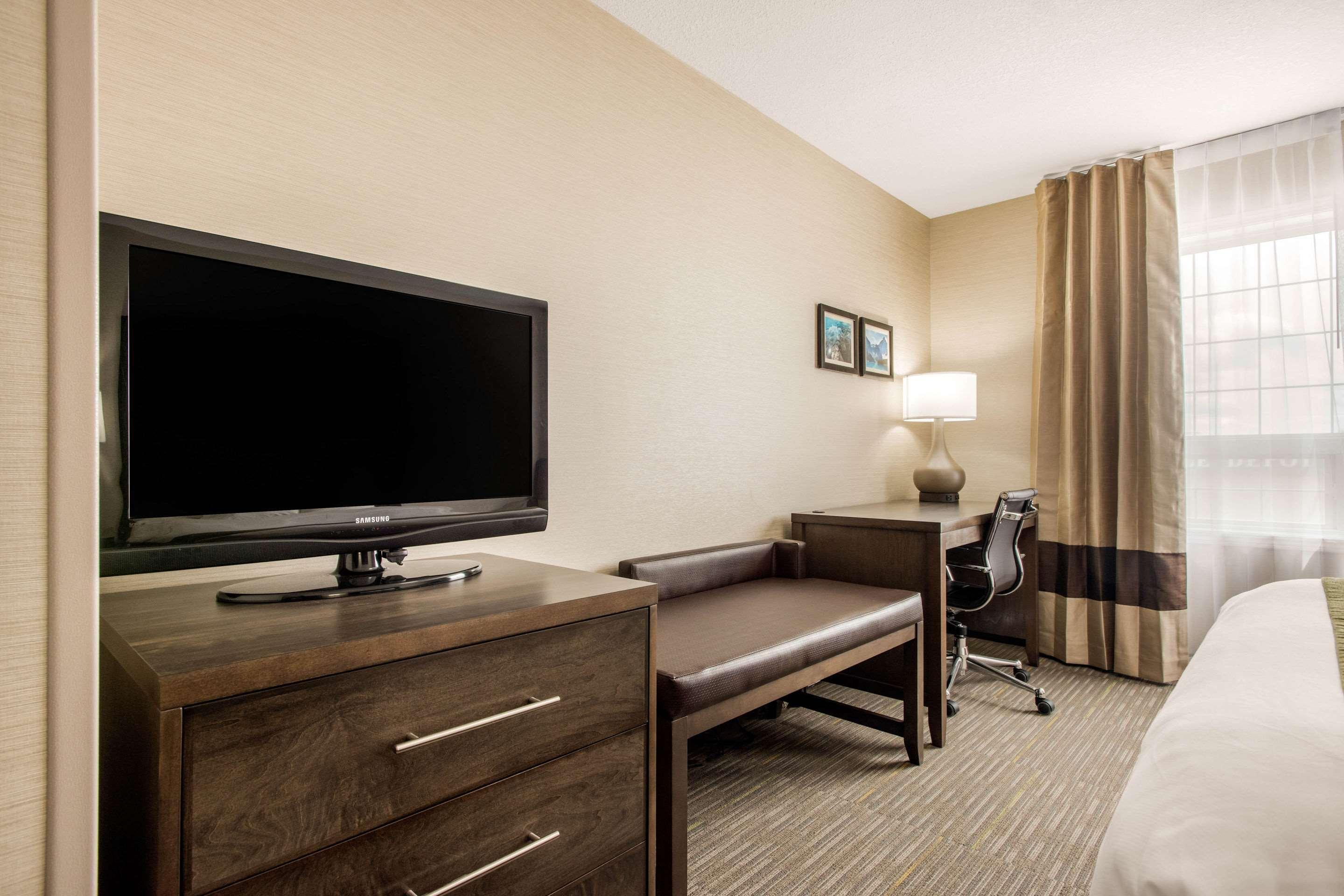 רד דיר Comfort Inn & Suites מראה חיצוני תמונה