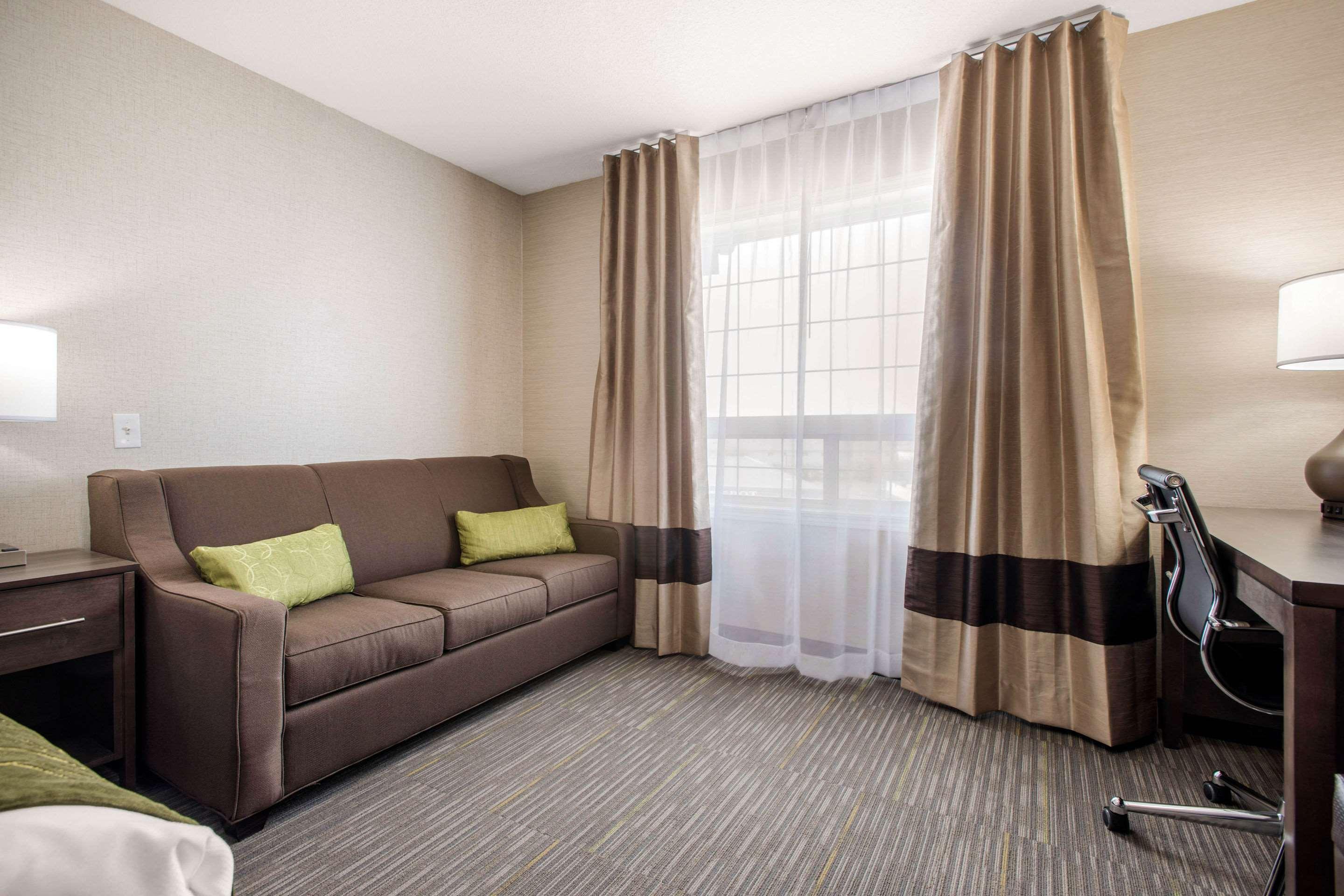 רד דיר Comfort Inn & Suites מראה חיצוני תמונה