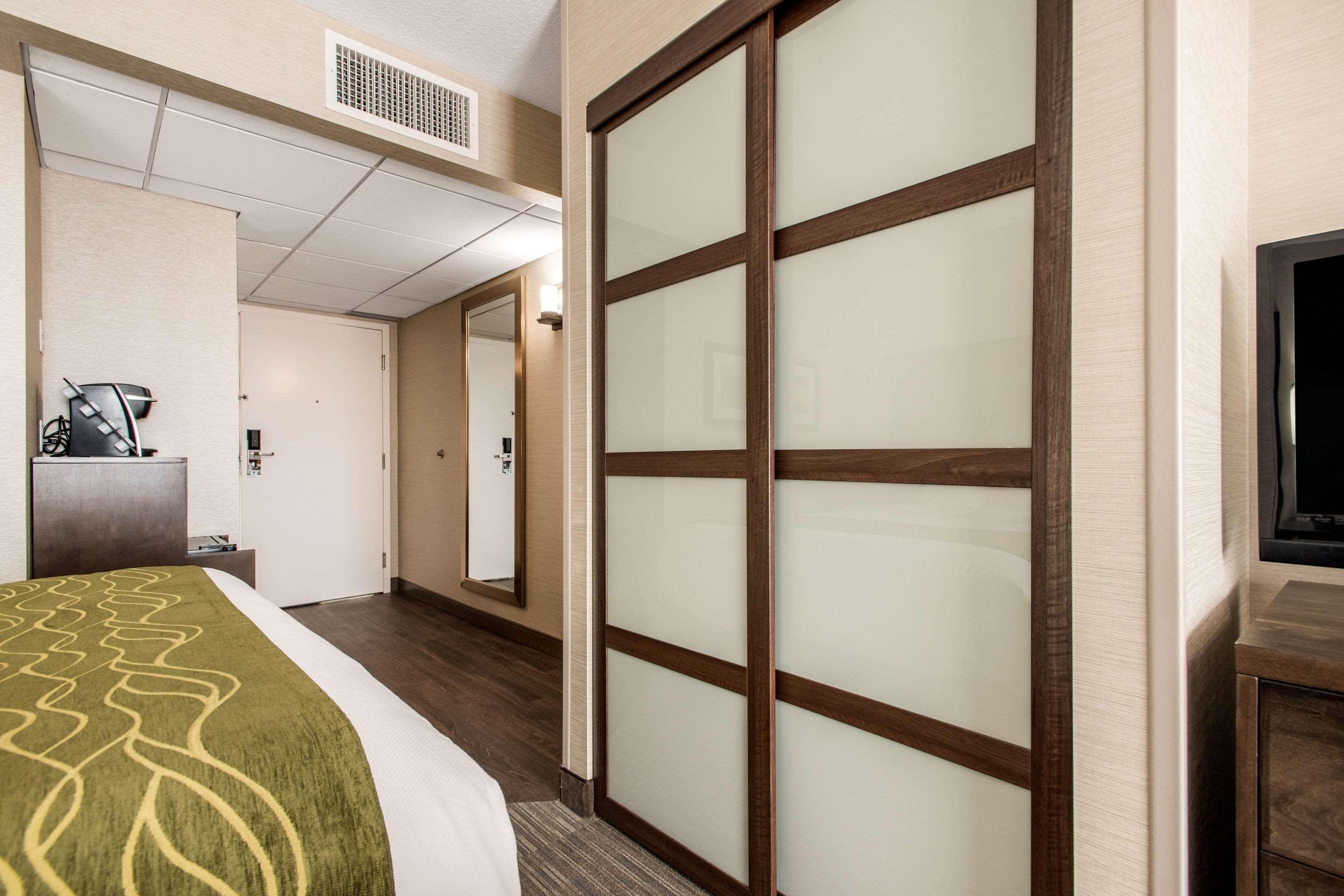רד דיר Comfort Inn & Suites מראה חיצוני תמונה