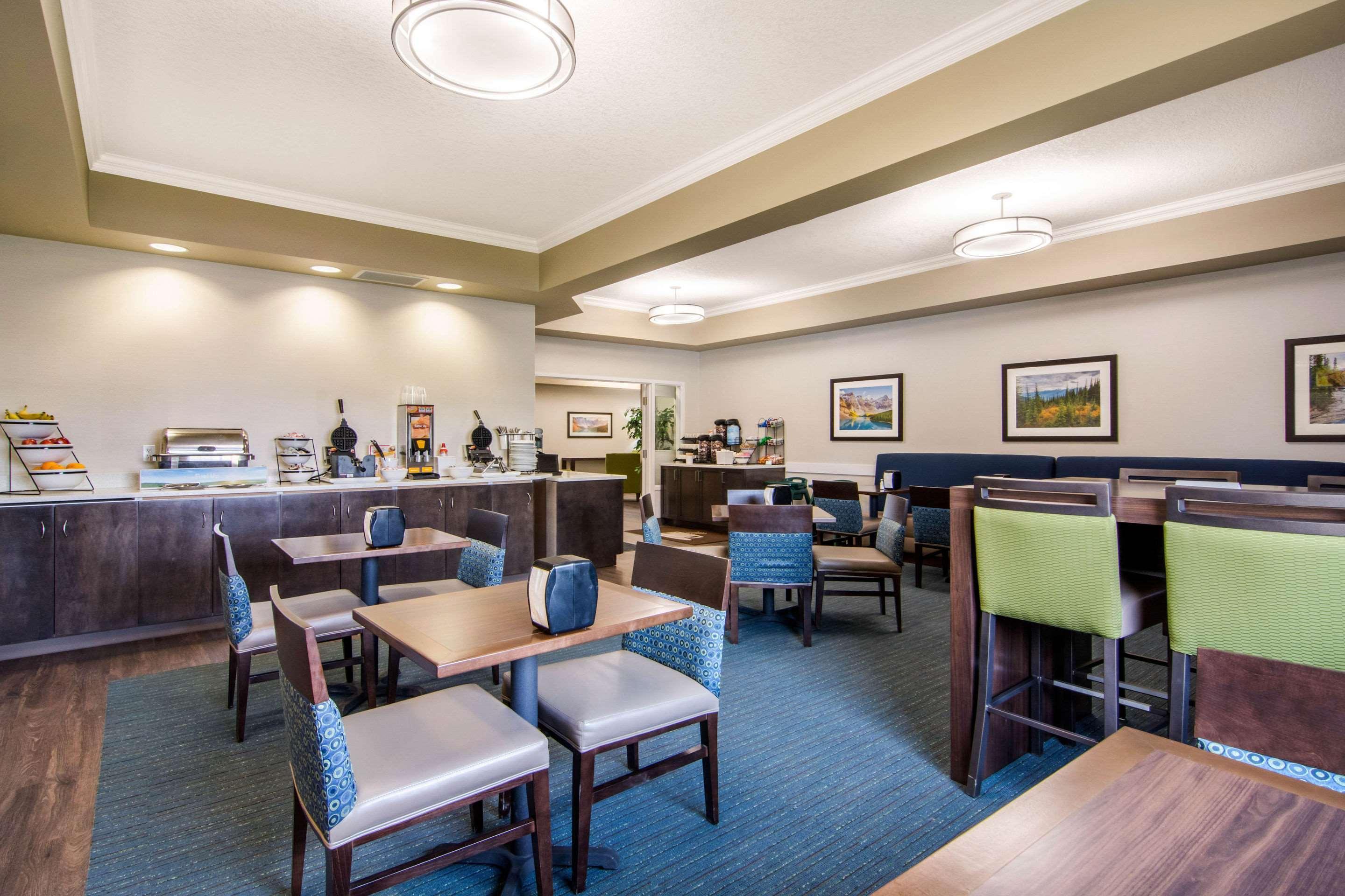 רד דיר Comfort Inn & Suites מראה חיצוני תמונה