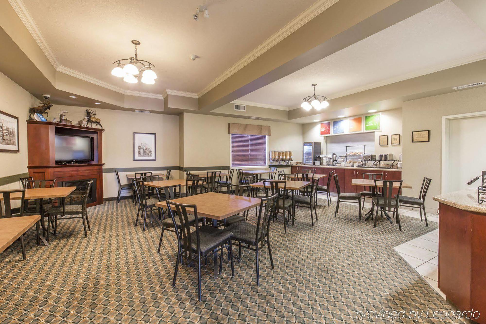 רד דיר Comfort Inn & Suites מראה חיצוני תמונה